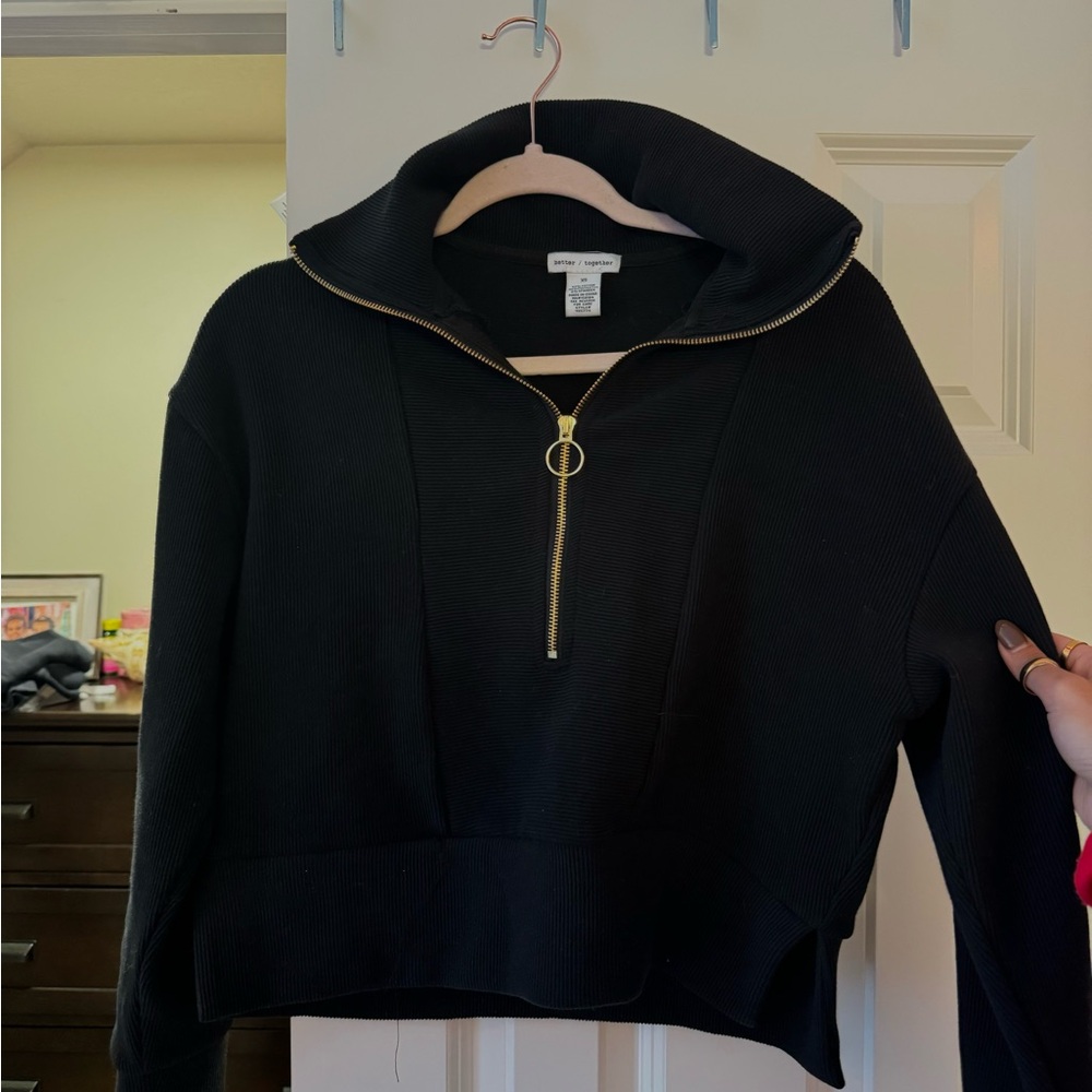 Black quarter zip sweatshirt